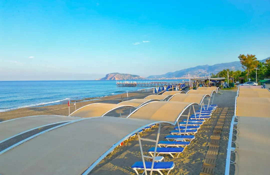 Senza Sunset Beach Hotel-1